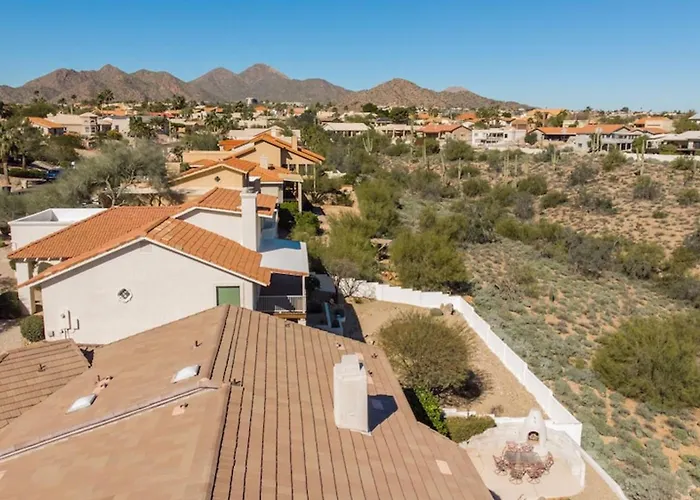 Сasa de vacaciones Fabulous 4-bdrm Wbreathtaking Views Pool Fountain Hills