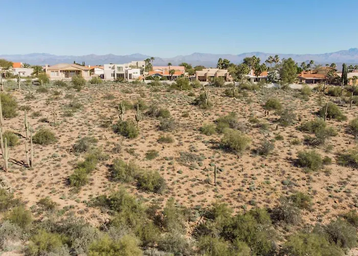 Fabulous 4-bdrm Wbreathtaking Views Pool Сasa de vacaciones Fountain Hills